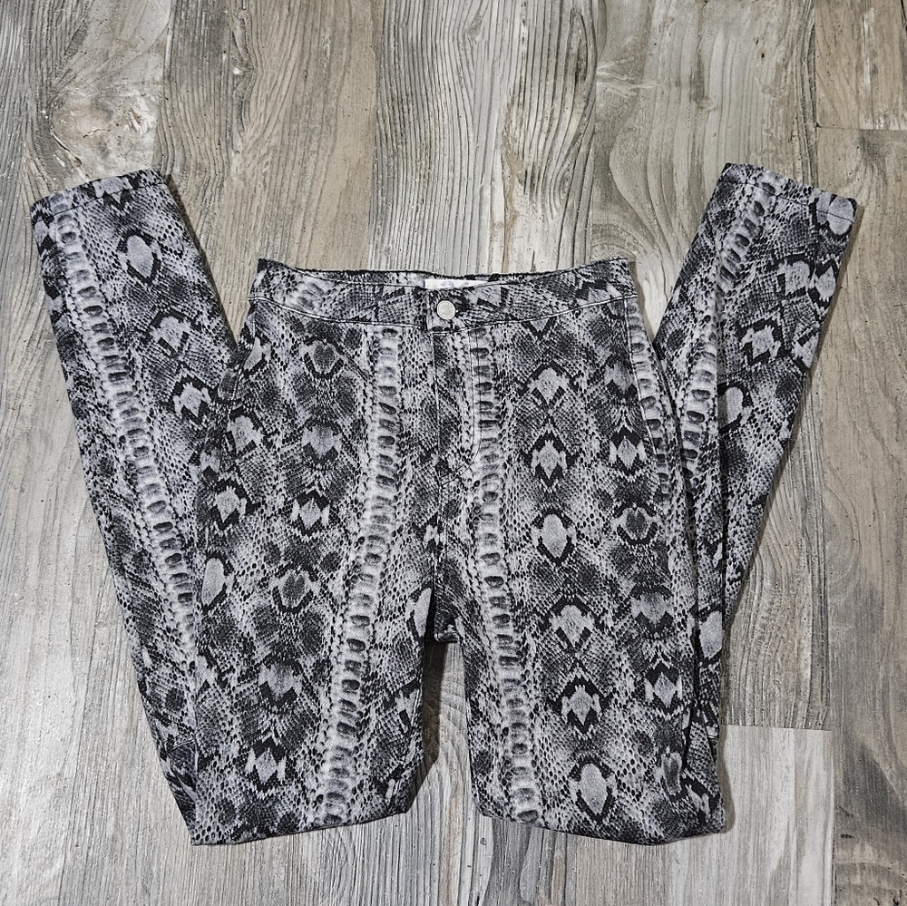Free People snake print high rise jeans size 26